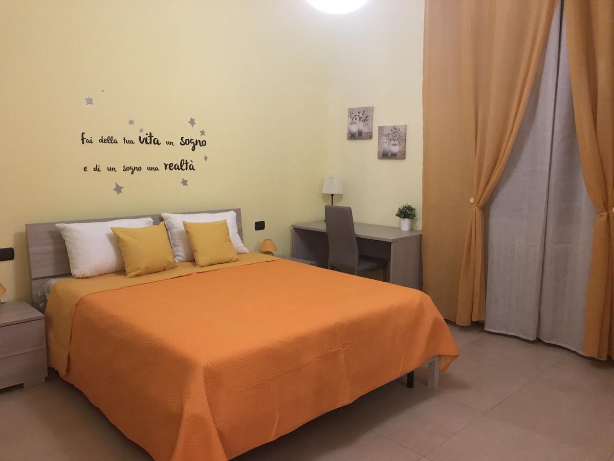 Color House Malpensa B&B Кассано-Маньяго Экстерьер фото