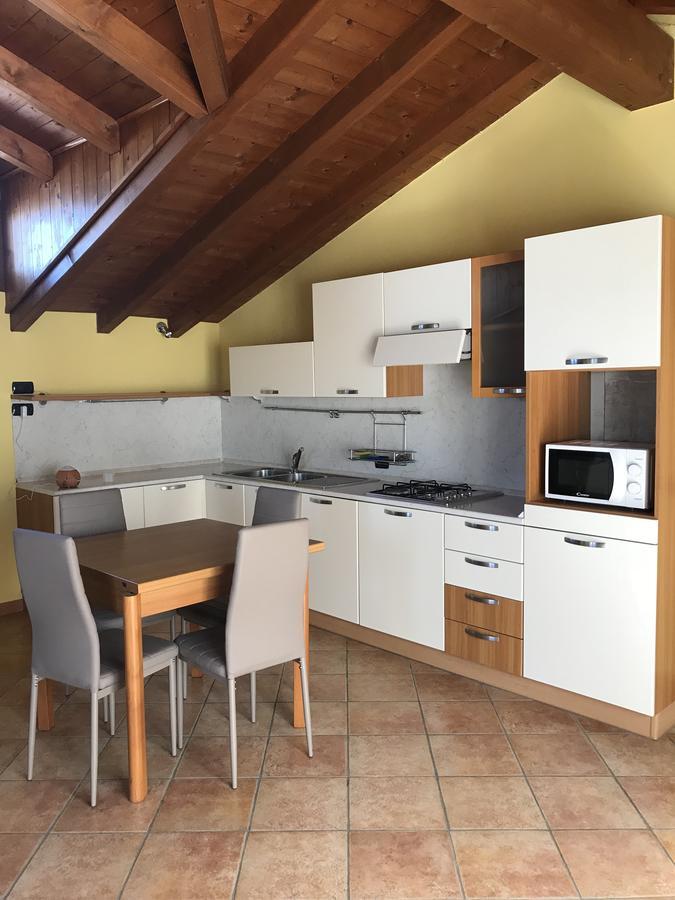 Color House Malpensa B&B Кассано-Маньяго Экстерьер фото